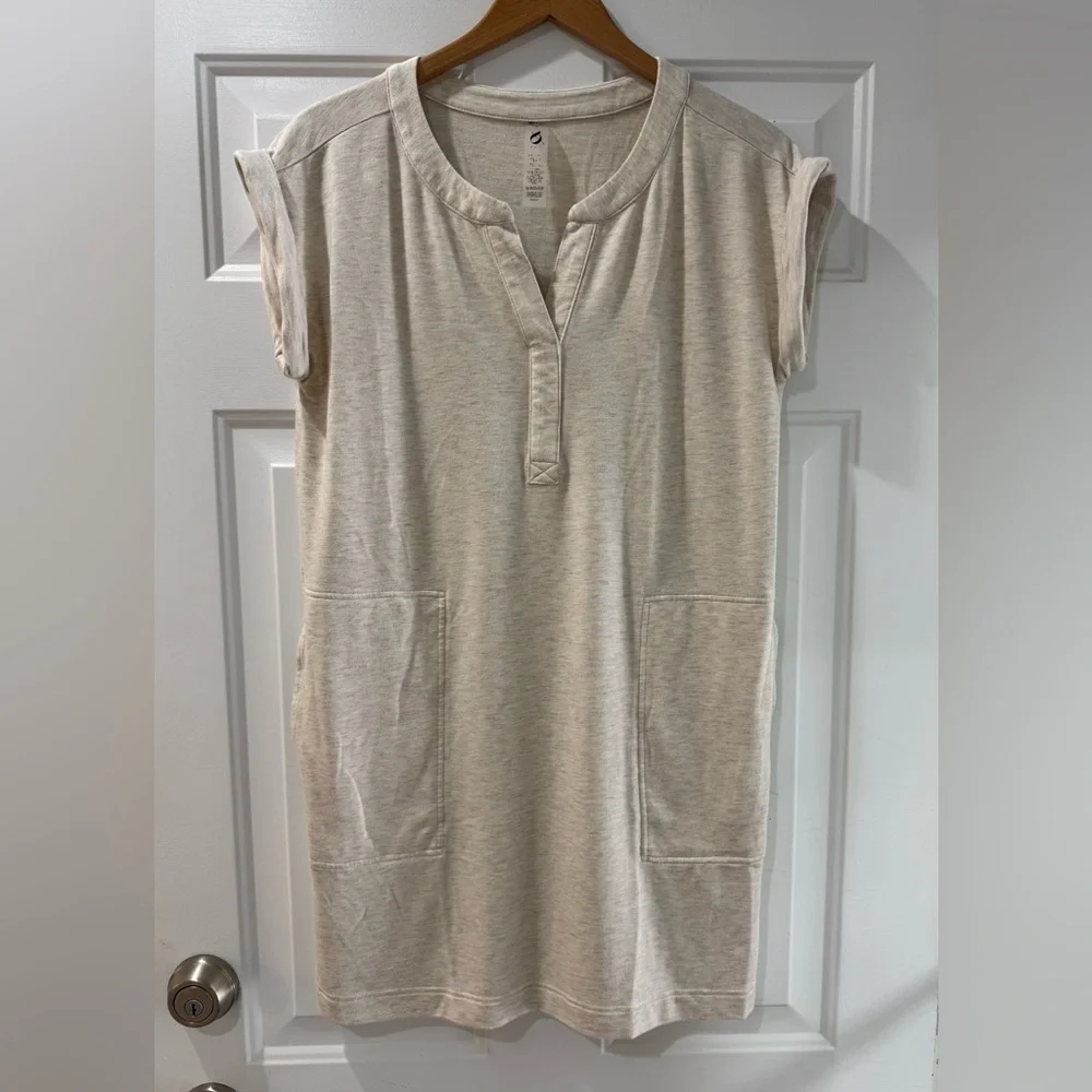Lou & Grey Signaturesoft Split Neck Pocket Dress Women’s Sz M in Lt Oak Heather - Picture 4 of 12